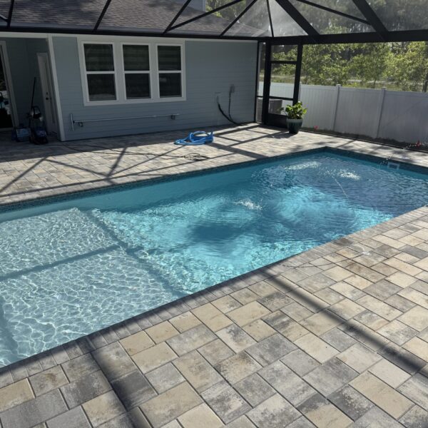 Corinthian 14 G3 Pearl White Contemporary Mateo (4)